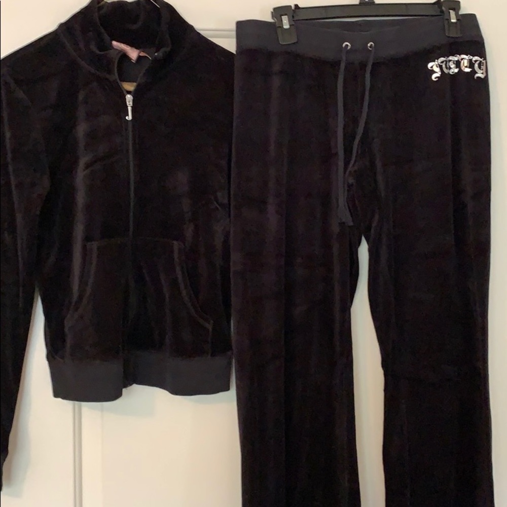 Juicy Couture black velour warm ups size M